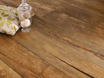 Picture of Engineered 220 Antique Distressed Golden Oak 15/4mm x 220mm x 2200mm pack size 2.904 sqm